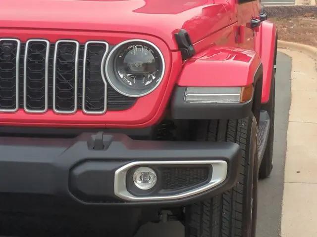 2026 Jeep Wrangler 4-Door Sahara 4x4