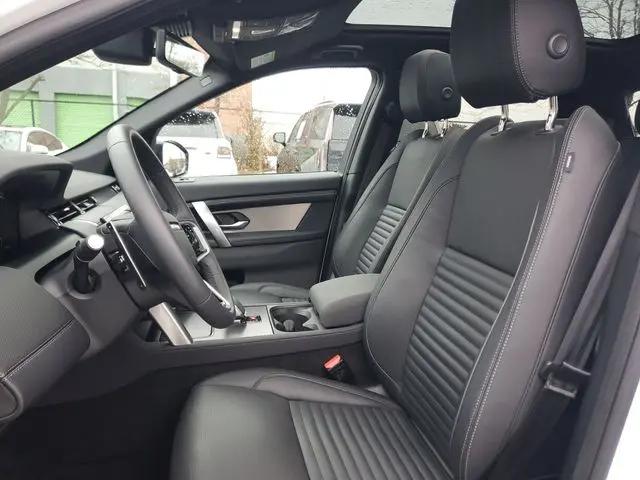 2025 Land Rover Discovery Sport Dynamic SE