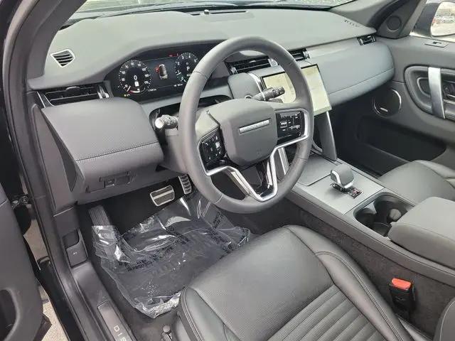 2025 Land Rover Discovery Sport Dynamic SE