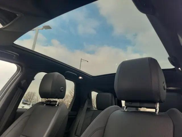 2025 Land Rover Discovery Sport Dynamic SE