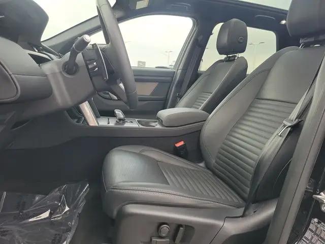 2025 Land Rover Discovery Sport Dynamic SE