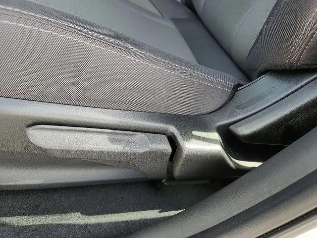 2025 Subaru Crosstrek 2.0i