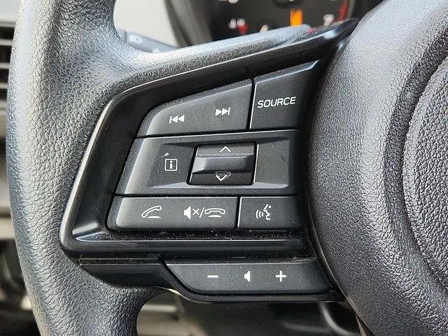 2025 Subaru Crosstrek 2.0i