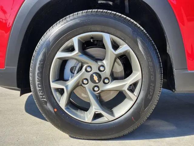 2026 Chevrolet Trax FWD LT