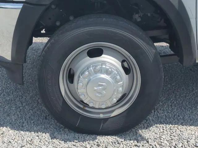 2026 Ram 4500 Chassis Tradesman/Big Horn