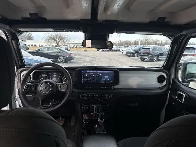 2024 Jeep Wrangler 4-Door Willys 4x4