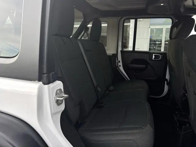 2024 Jeep Wrangler 4-Door Willys 4x4