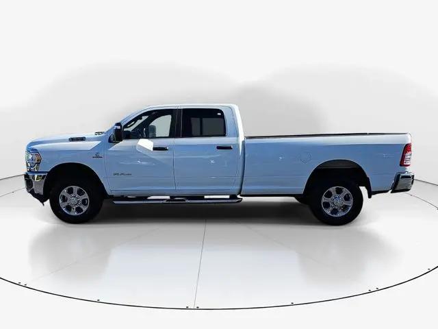 2024 Ram 3500 Big Horn Crew Cab 4x4 8' Box