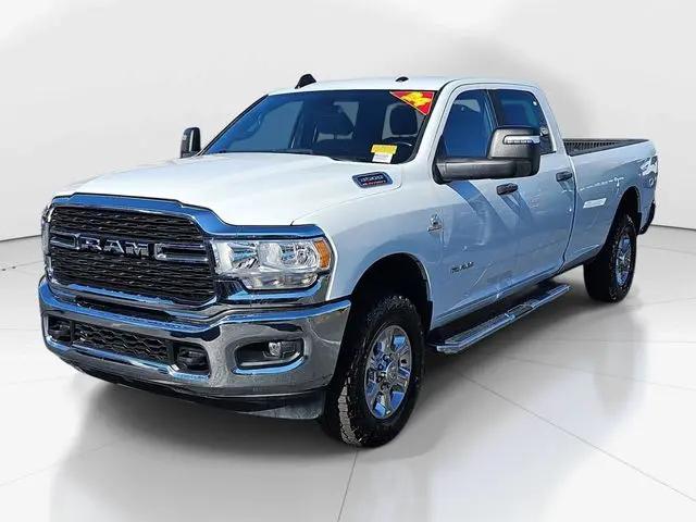 2024 Ram 3500 Big Horn Crew Cab 4x4 8' Box