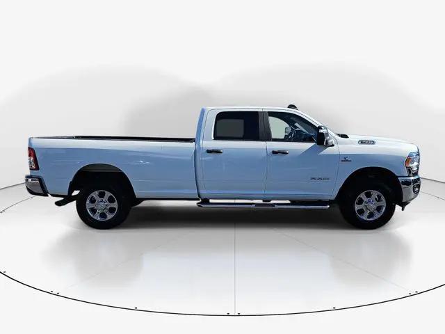 2024 Ram 3500 Big Horn Crew Cab 4x4 8' Box