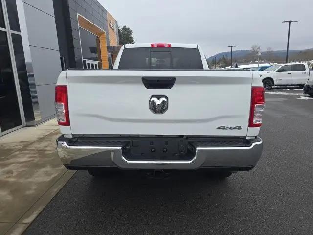 2023 Ram 3500 Tradesman Crew Cab 4x4 6'4" Box