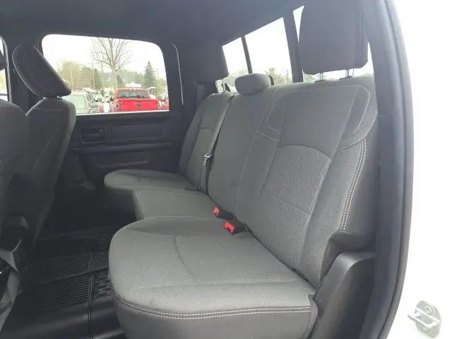 2023 Ram 3500 Tradesman Crew Cab 4x4 6'4" Box