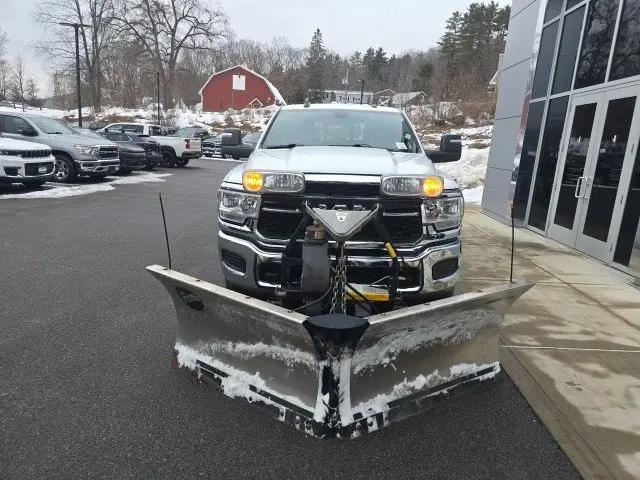 2023 Ram 3500 Tradesman Crew Cab 4x4 6'4" Box