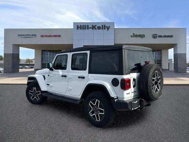 2026 Jeep Wrangler 4-Door Sahara 4x4