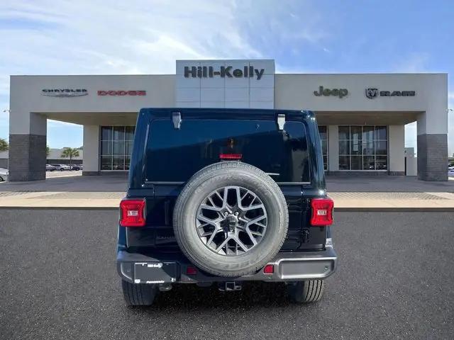 2026 Jeep Wrangler 4-Door Sahara 4x4