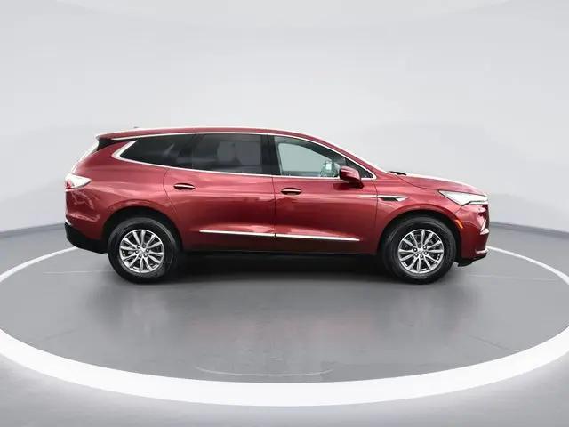 2024 Buick Enclave Essence AWD