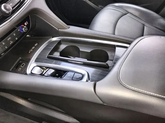 2024 Buick Enclave Essence AWD
