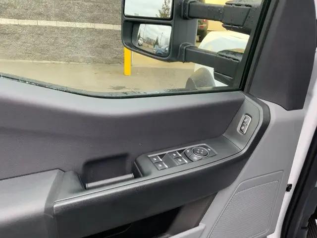 2024 Ford F-550 XL