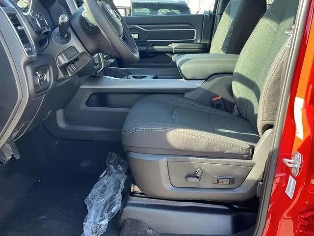 2026 Ram 2500 Big Horn Crew Cab 4x4 6'4" Box