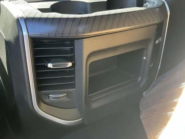 2026 Ram 2500 Big Horn Crew Cab 4x4 6'4" Box