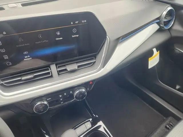 2026 Chevrolet Trax FWD LT
