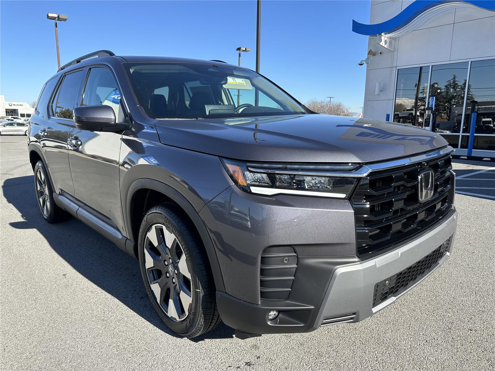 2026 Honda Pilot Touring's photo