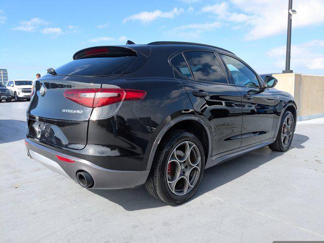 2022 Alfa Romeo Stelvio Ti AWD