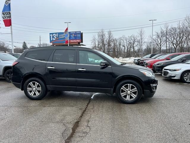 2017 Chevrolet Traverse 2LT