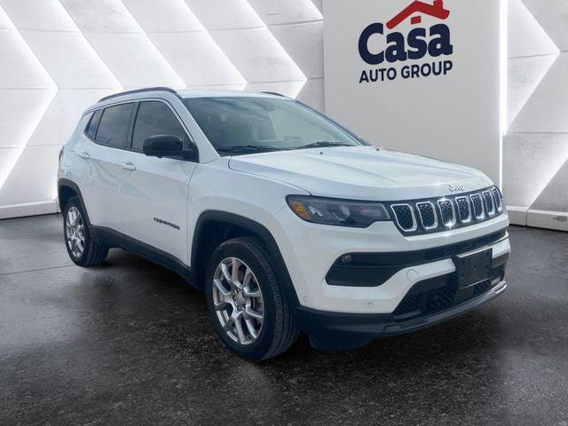 2023 Jeep Compass Latitude Lux FWD