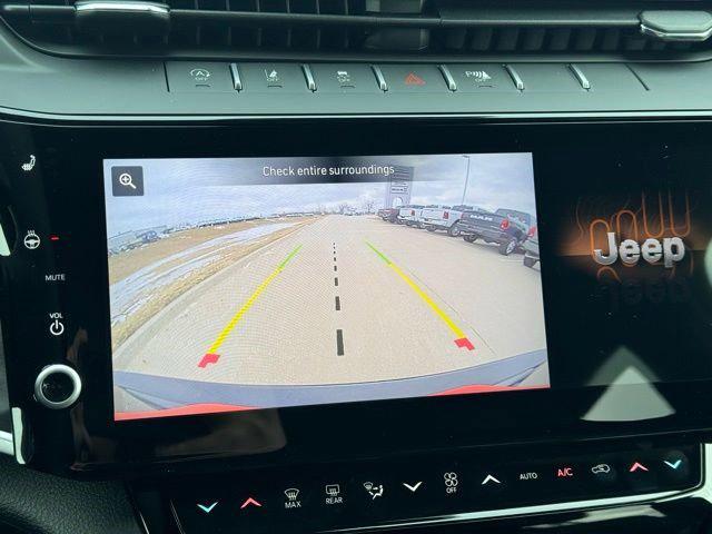 2026 Jeep Grand Cherokee Altitude 4x4