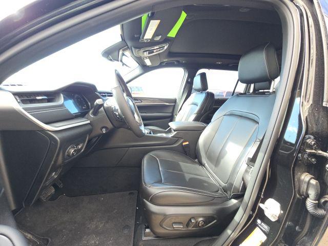 2025 Jeep Grand Cherokee L Limited 4x4