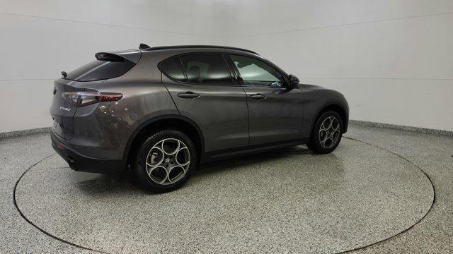 2025 Alfa Romeo Stelvio Sprint AWD