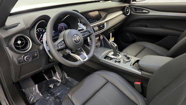 2025 Alfa Romeo Stelvio Sprint AWD