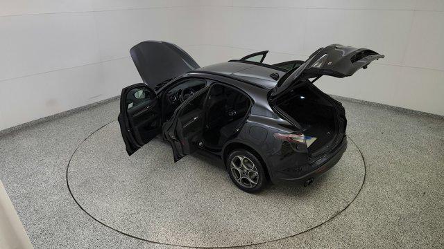 2025 Alfa Romeo Stelvio Sprint AWD