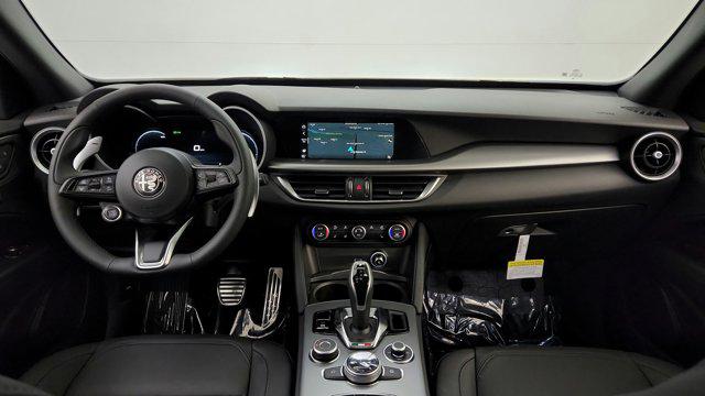 2025 Alfa Romeo Stelvio Sprint AWD