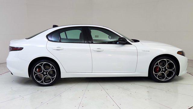 2024 Alfa Romeo Giulia Veloce AWD