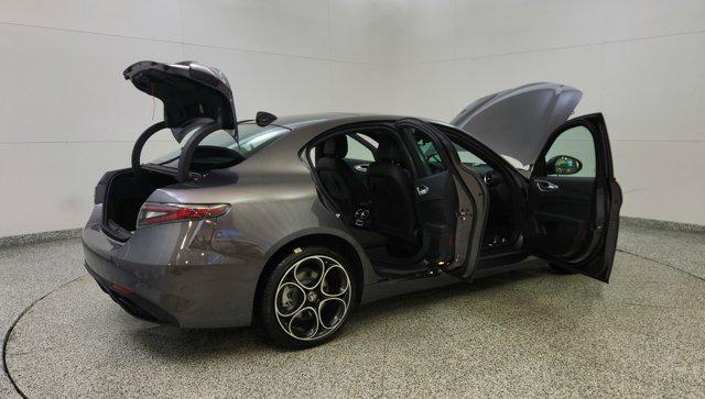 2025 Alfa Romeo Giulia AWD