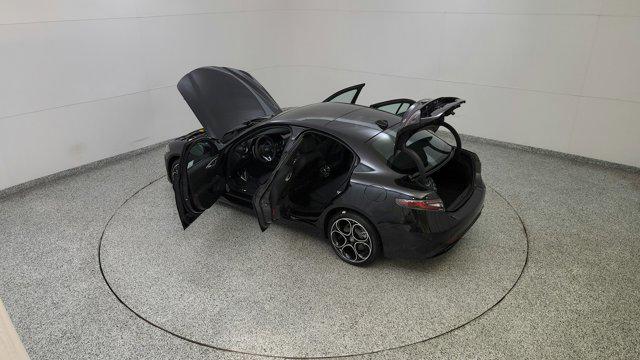 2025 Alfa Romeo Giulia AWD