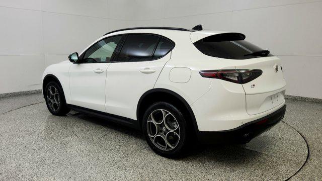 2025 Alfa Romeo Stelvio Sprint AWD