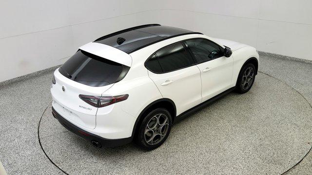 2025 Alfa Romeo Stelvio Sprint AWD