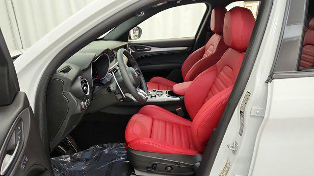 2025 Alfa Romeo Stelvio Sprint AWD