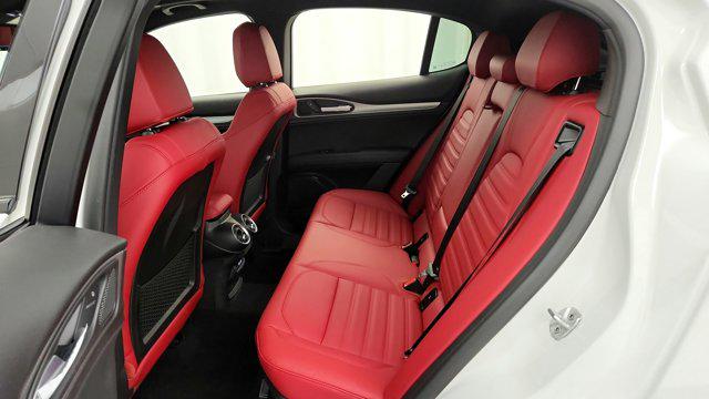 2025 Alfa Romeo Stelvio Sprint AWD