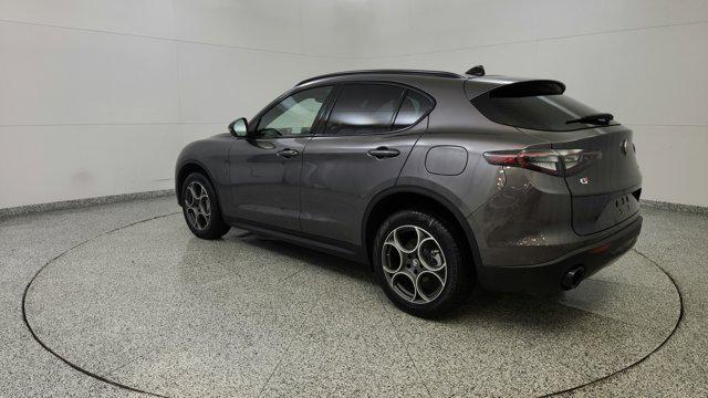 2025 Alfa Romeo Stelvio Sprint AWD