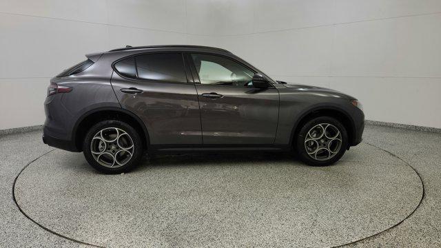 2025 Alfa Romeo Stelvio Sprint AWD
