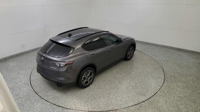 2025 Alfa Romeo Stelvio Sprint AWD