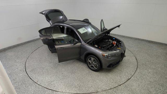 2025 Alfa Romeo Stelvio Sprint AWD