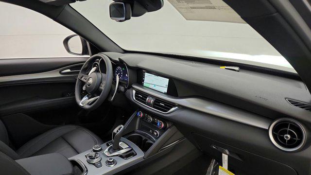 2025 Alfa Romeo Stelvio Sprint AWD
