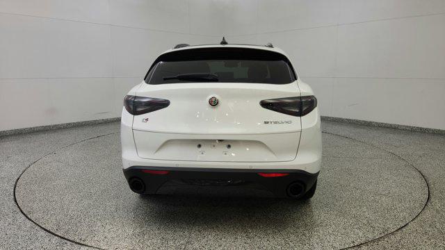 2025 Alfa Romeo Stelvio Sprint AWD