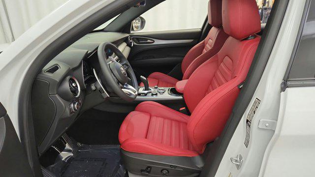 2025 Alfa Romeo Stelvio Sprint AWD