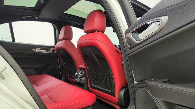 2025 Alfa Romeo Giulia AWD